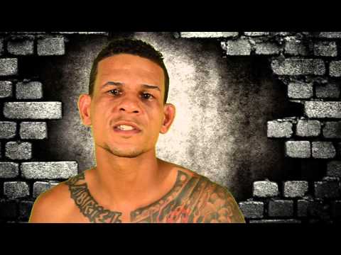 Vídeo promocional Derley vs Chapolim - War of Champions 4