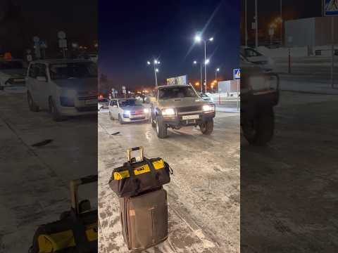 У водителя таксиста была ли лишняя деталь😂