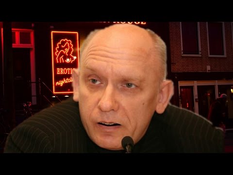 Raganu Āmurs. Tālbergs un kristīgās Dziesmu svētku maukas ! Parodija !