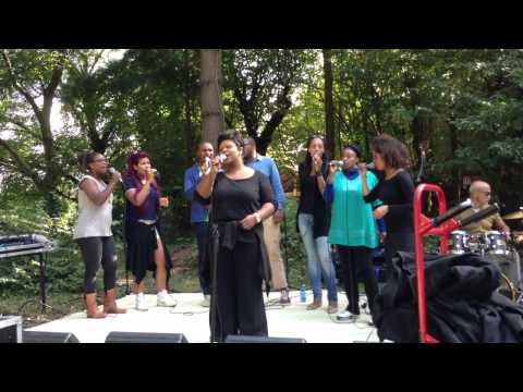 Belen Rodriguez wedding - prove di Hallelujah per il matrimonio di Belén e Stefano