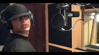 Daddy Yankee – Un Día En El Estudio (Video Oficial) ft. Musicólogo y Menes &quot;Freestyle&quot;