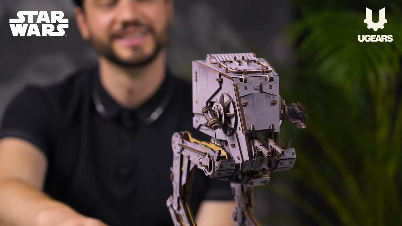 Ugears 3D dřevěná mechanická skládačka Star Wars AT-ST kráčedlo