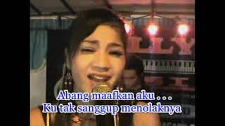 Download lagu 02 Badai Cinta mp3