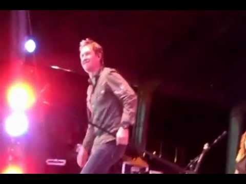 93.3 Jake FM's Birthday Bash/Jammy Party 2012 With Craig Morgan!