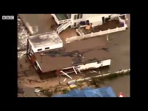 BBC News - Storm Sandy- Transport chaos as floods recede