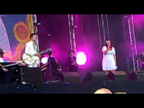 Caro Emerald - live Concert at Sea 2010 (Back it Up)