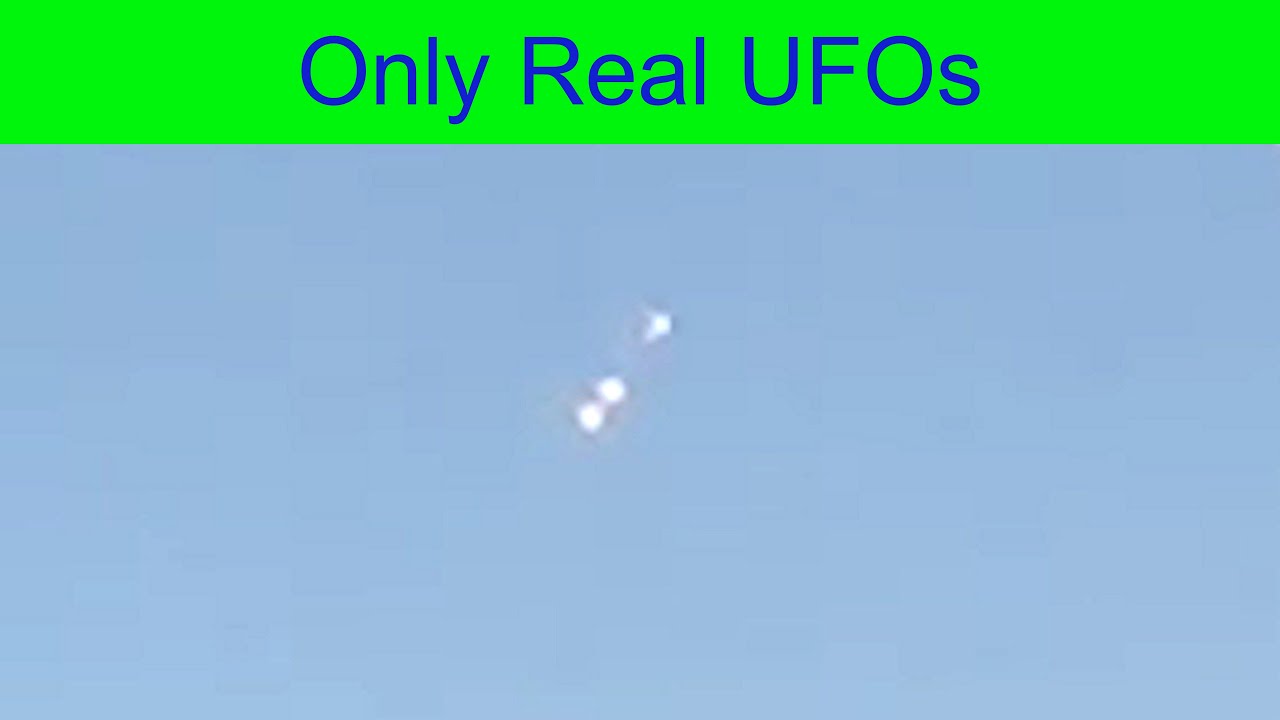 UFOs were filmed during a flight over Brazil. | UFOLand.org UFOs were filmed during a flight over Brazil.