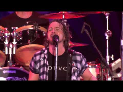 Pearl Jam - Better Man (Live in Hyde Park 2010)