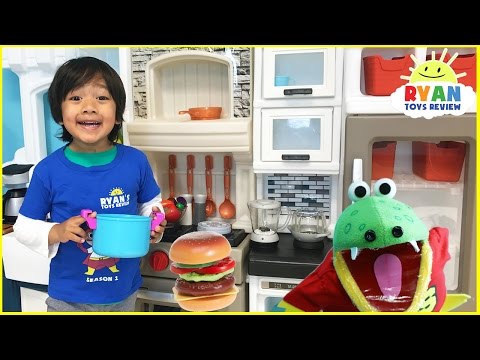 Pretend Play Food Toys Cooking Step2 Grand Luxe Kitchen Playtime velcro cutting fruits and vegetable Video