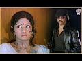 When Sridevi Tries To Get Escape From Kamal Sigappu Rojakkal Kamal Hassan Sridevi