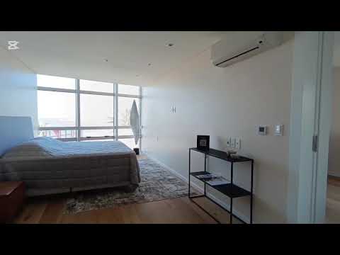 Video de YouTube - Casa en Venta de 5 dormitorios con Piscina y Jardín en Carrasco, Montevideo