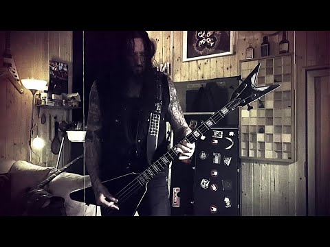 Пример звучания бас-гитары Dean V Stealth Bass