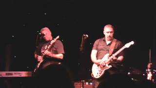 Ruff Cut performing 'I Don't Believe' by Joe Bonamassa.