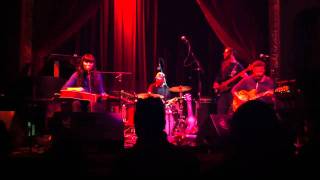 Trespassers William - Vapor Trail