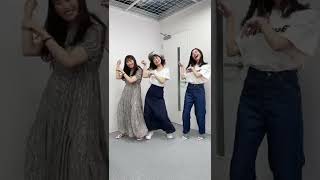 キツネダンス踊ってみた🦊美桜ちゃん振り違うwwかわいいwww #キツネダンス #ブルーミーチャンネル #shorts