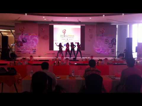 4NE1 (2NE1 Cover)  I Am The Best on K-food Festival 2013