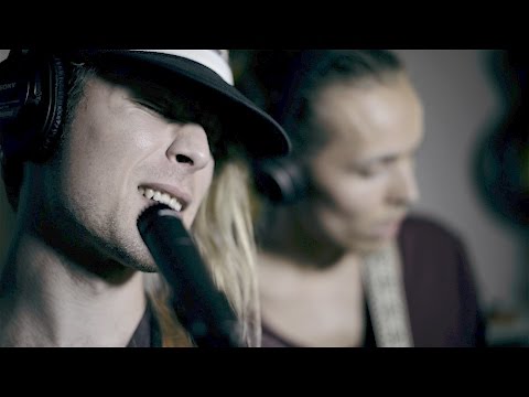 Simon Zion feat Olov Domeij - Runaway (Jamiroquai Cover)