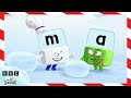 Snowy Weather Fun With The Alphablocks Learn To Read Alphablocks