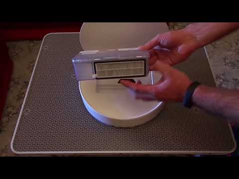 Mi robot vacuum-mop essential