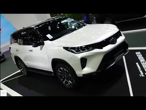 2021 Toyota Fortuner Facelift 2.8 4X4 Legender / In Depth Walkaround Exterior and interior.New Model