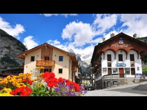 Courmayeur walk tour 4k August 2021