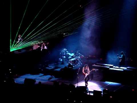 Metallica Bercy 020409 - Master Of Puppets