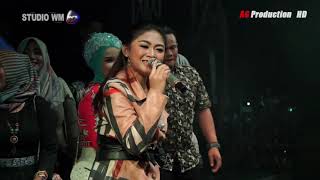 Download lagu Ratna Antika - Kereta Malam NMS Susy Arzetty - Show Ds. Tanjung tiga - Subang mp3 Download lagu Ratna Antika - Kereta Malam NMS Susy Arzetty - Show Ds. Tanjung tiga - Subang mp3