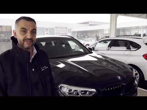 IN THE SPOTLIGHT: BMW X3 xDRIVE 20i.