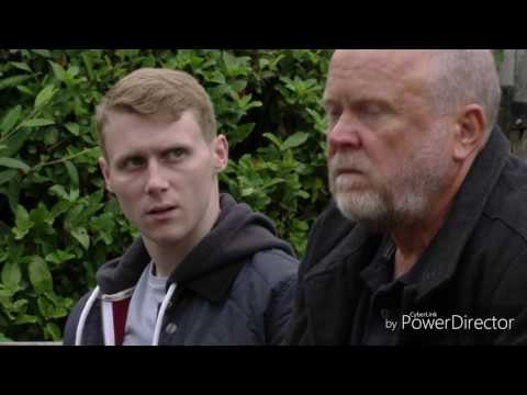 EastEnders Jay Brown Vs. Mike Rendon - (2016)