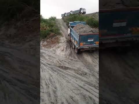 #Tata Tipper 10 wheeler Truck #Tata full  Heavy loading  ♥️