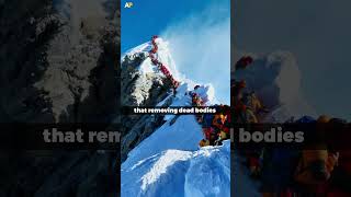 Mount Everest - World&#39;s Highest Graveyard