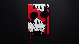 Video de NOTEBOOK MOOVING NOTES MICKEY MOUSE A5 TAPA DURA RAYADO + STICKERS