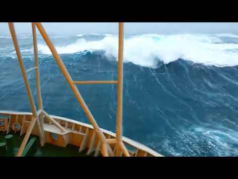 Monstrous Rogue Wave Almost CAPSIZES Oil Rig
