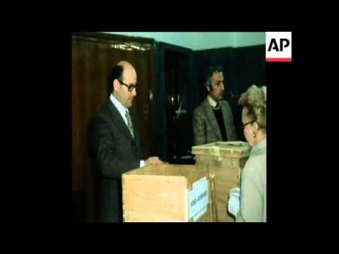 LIB 13/05/74 VOTING ON DIVORCE REFERENDUM