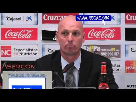 Rueda de prensa de Miquel Olmo tras el Recre 1 - Sabadell 2