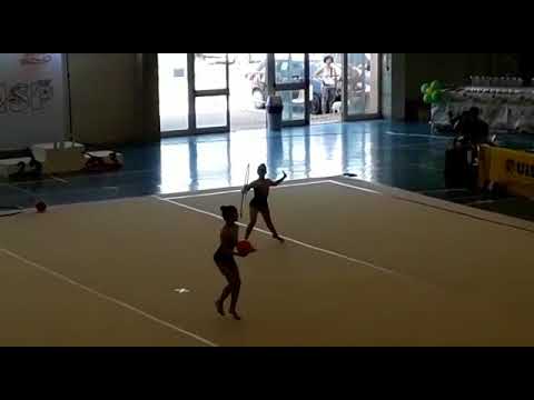 Ritmica Girasole: il video dell'esercizio della giovane coppia cerchio-palla Bagneschi-Cassettari