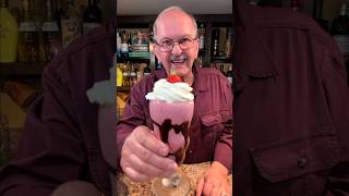 Download lagu Aero Scoops Strawberry Chocolate Milkshake, Happy Milkshake Monday! mp3 Download lagu Aero Scoops Strawberry Chocolate Milkshake, Happy Milkshake Monday! mp3