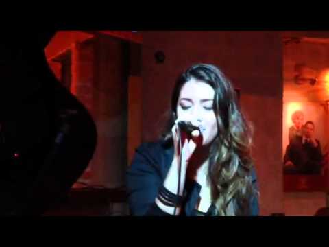 Camila Matoso - Versos simples