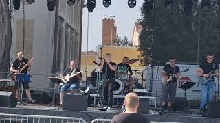 Video Stará čtyřka - Judas priest breaking the law (cover)