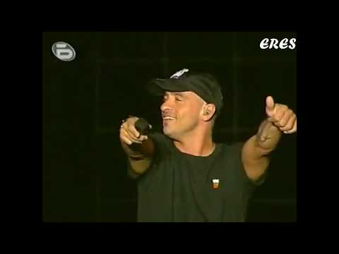 Un attimo di pace (Tour Calma Aparente. Sofia 03-07-2006)