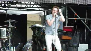 Kaiser Chiefs - Little Shocks @ Пикник Афиши 2011