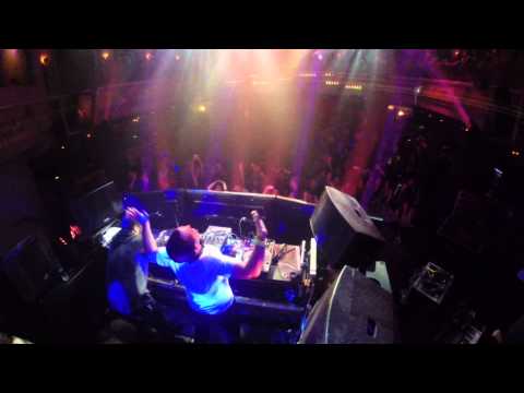 Niko Zografos at SOLD OUT Ruby Skye (2/20/14)