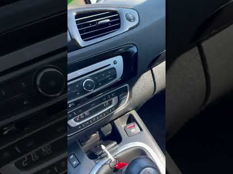 фото renault grand scenic iii 0