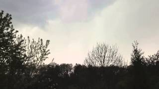 preview picture of video 'Einschlag eines positiven Blitzes (Gewitter, Unwetter, Naheinschlag)'