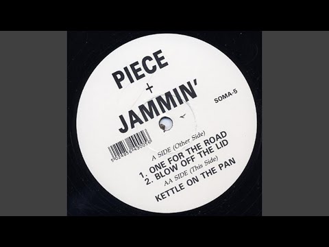 download lagu mp3 mp4 Kettle Pan, download lagu Kettle Pan gratis, unduh video klip Kettle Pan