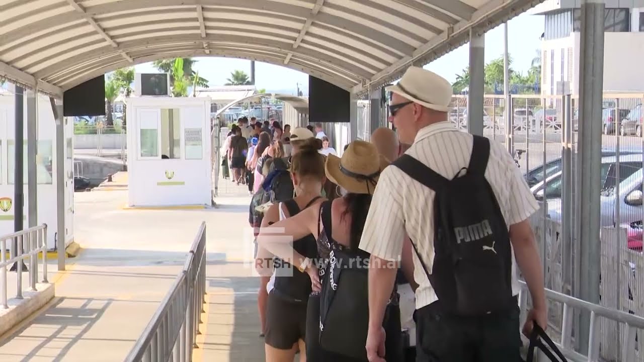 Rritet fluksi në portin e Sarandës, 15 mijë pasagjerë më shumë krahasuar me një vit më parë