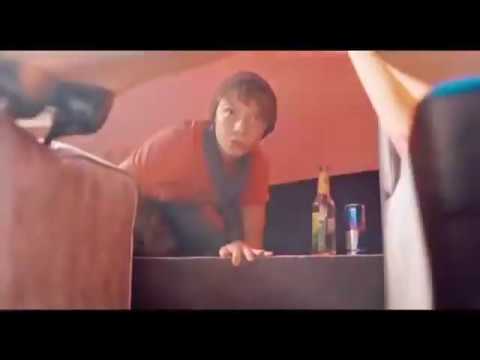 Child Hidden Under The Table Funny - Vorstadtkrokodile 2 (2010)