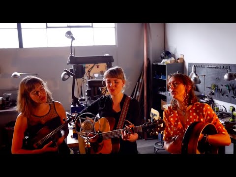 The Lasses & Kathryn Claire - Here Now (live at Ear Trumpet Labs)