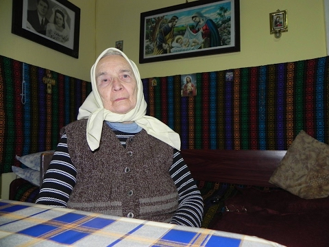 Sitting, sitting and other concerns from the village hearth - Măriuca Puri, Feldru commune, BN co...