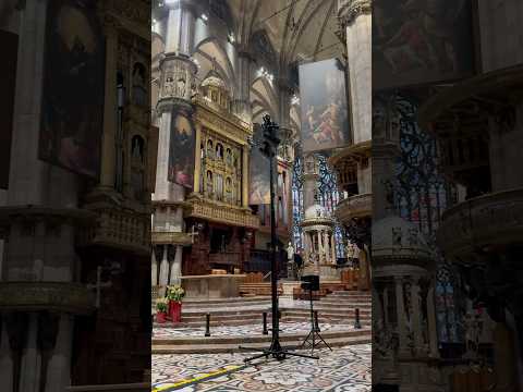 Duomo di Milano (Milan Cathedral): Milan 🇮🇹 #shorts #architecture #travel #tourism #italy #milan